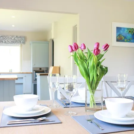 Casa vacanze 4 Bedroom With Wheelchair Accessible Bathroom 2km From
